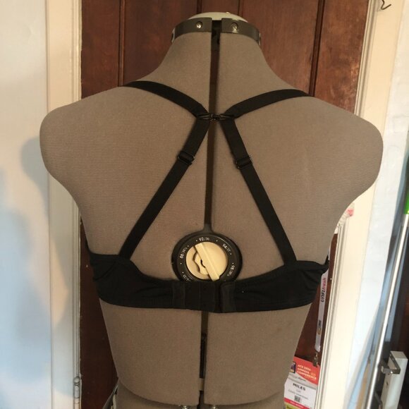 Two basic everyday bras - Picture 4 of 4